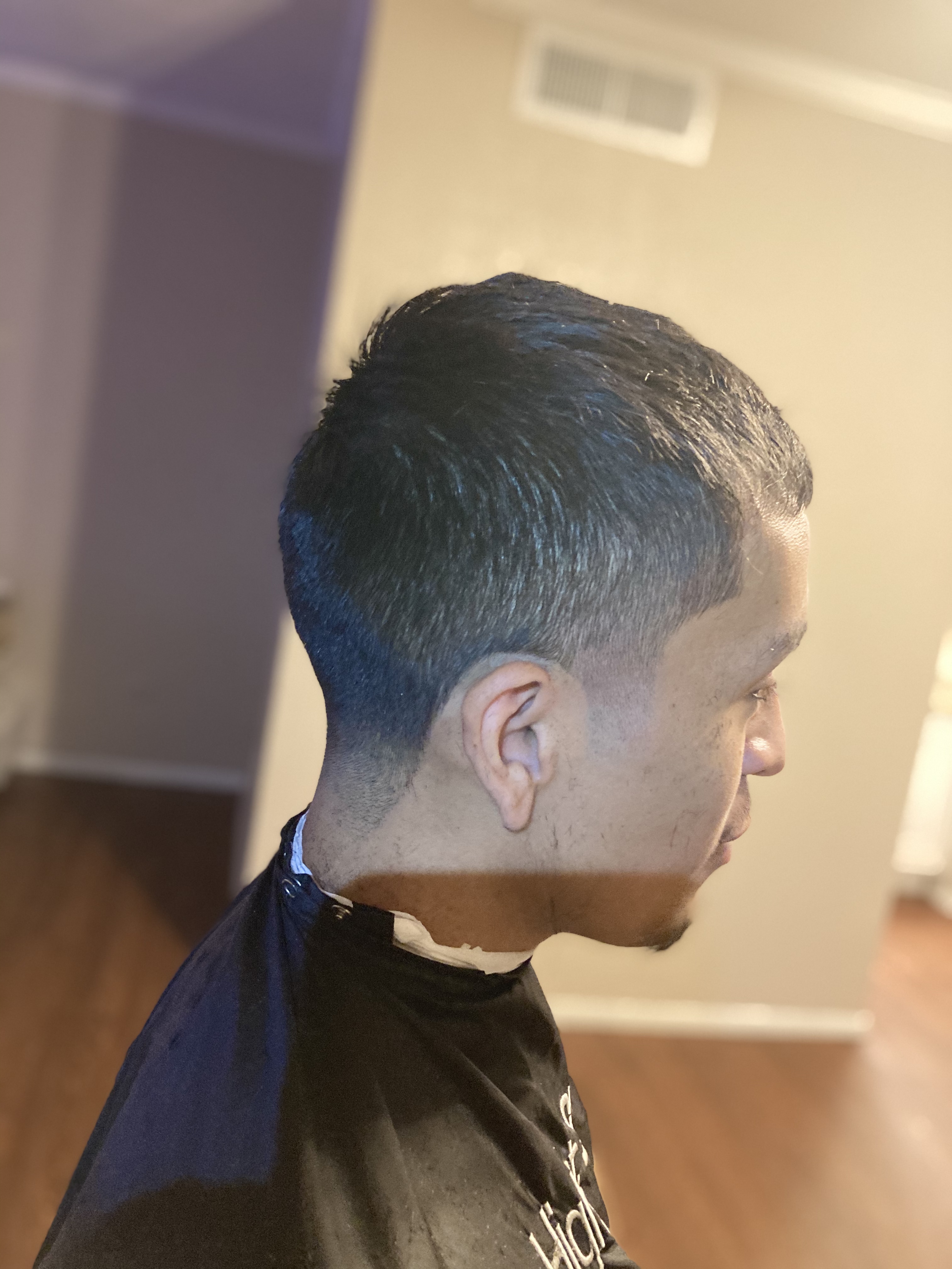 Office Haircut Programs: Grooming for Busy Professionals